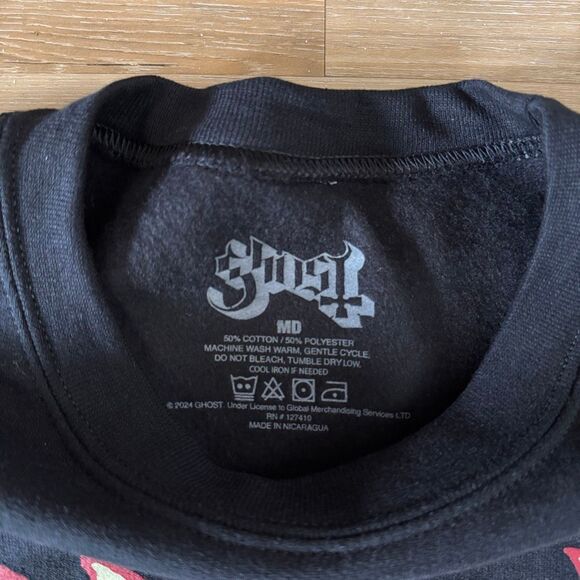 New Ghost Crampus Black Christmas Pullover Crewneck Sweatshirt Size Medium Metal - Picture 3 of 4